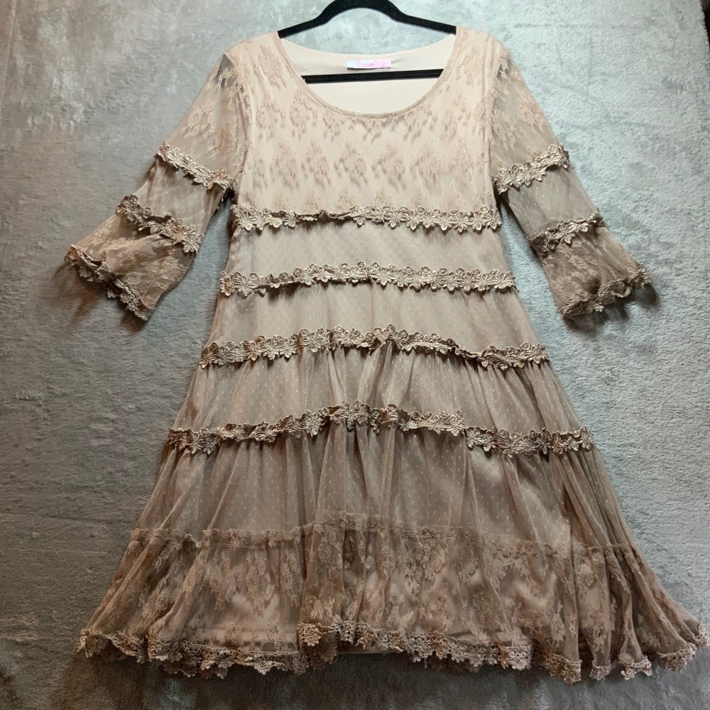 Choklate Paris Lace Tiered Mini Dress Tan Beige Cottagecore Whimsical Large